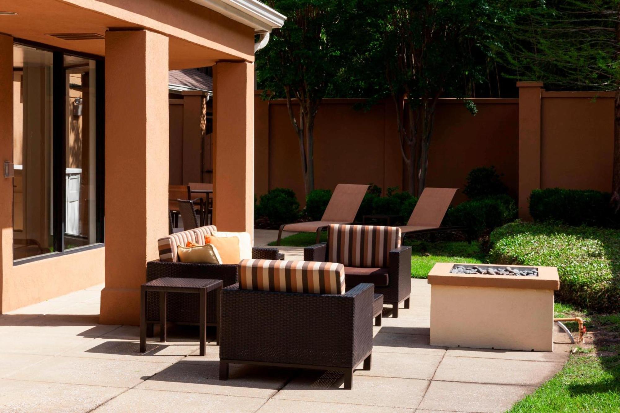 Courtyard Tuscaloosa Hotel Luaran gambar